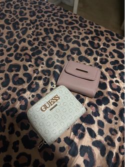 3wallets (guess, victoria secret)