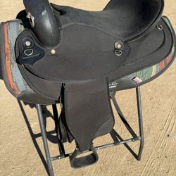 16” Endurance Saddle 