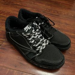 Travis Scott x Air Jordan 1 Retro