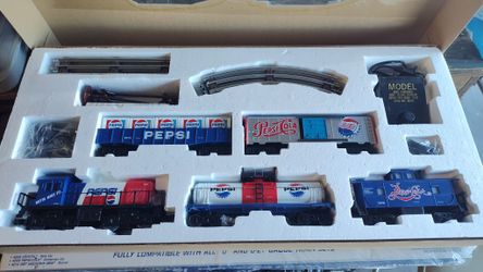 2 Pepsi  Train Sets O-27 G New Condition Boxs Are Not The Best  Both For 1 Money Available In Chandler Az