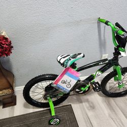 Dynacraft Bike Boys 18 new Ready to ride