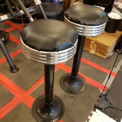 Old Fashioned Black And Chrome Bar Stools
