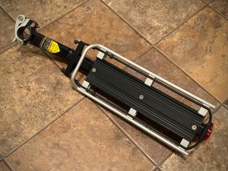 Topeak MTX QuickTrack Beamrack Type V   Nice condition