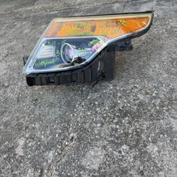 2011-15 Ford Explorer Left Headlight 