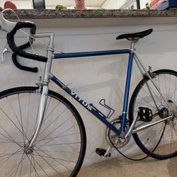Vitus Italian Racing Bike – Lightweight Aluminum. $500 Or Best Offer 