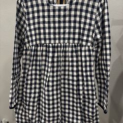 Zara black and white romper with side pockets