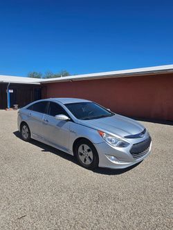 2012 Hyundai Sonata Hybrid