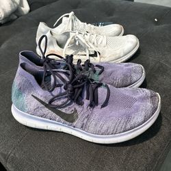 Nike Free Running Shoes