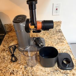 New Ninja Cold Press Juicer