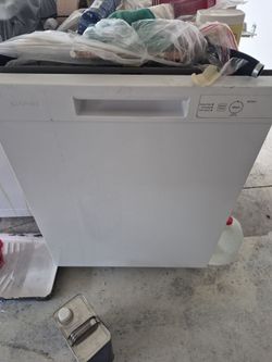 Washer / Dryer / Dishwasher