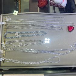 Silver Chains 