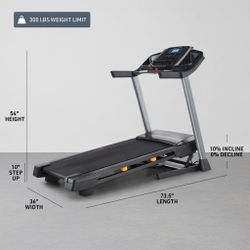 NordicTrack Treadmill, 300 Lb Capacity - Like New – Pike County, PA