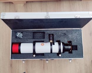Lunt LS100THa Solar Telescope w/ B3400 Block Filter
