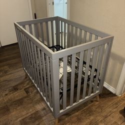 Baby Crib 