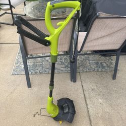 Sun Joe SB602E 11.5-Inch 4.5 Amp Electric SharperBlade 2-in-1 Stringless Lawn Trimmer and Edger Green