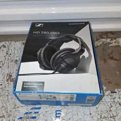 Sennheiser HD 280 PRO Headphones