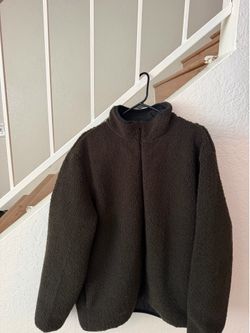 Theory Men’s Fall Fleece Jacket – New with Tags
