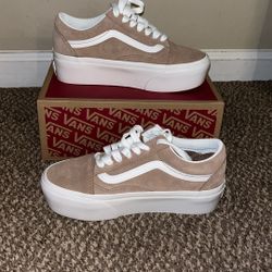 Old Soil Stac Vans (size 5.5 Women, 4.0 Men)