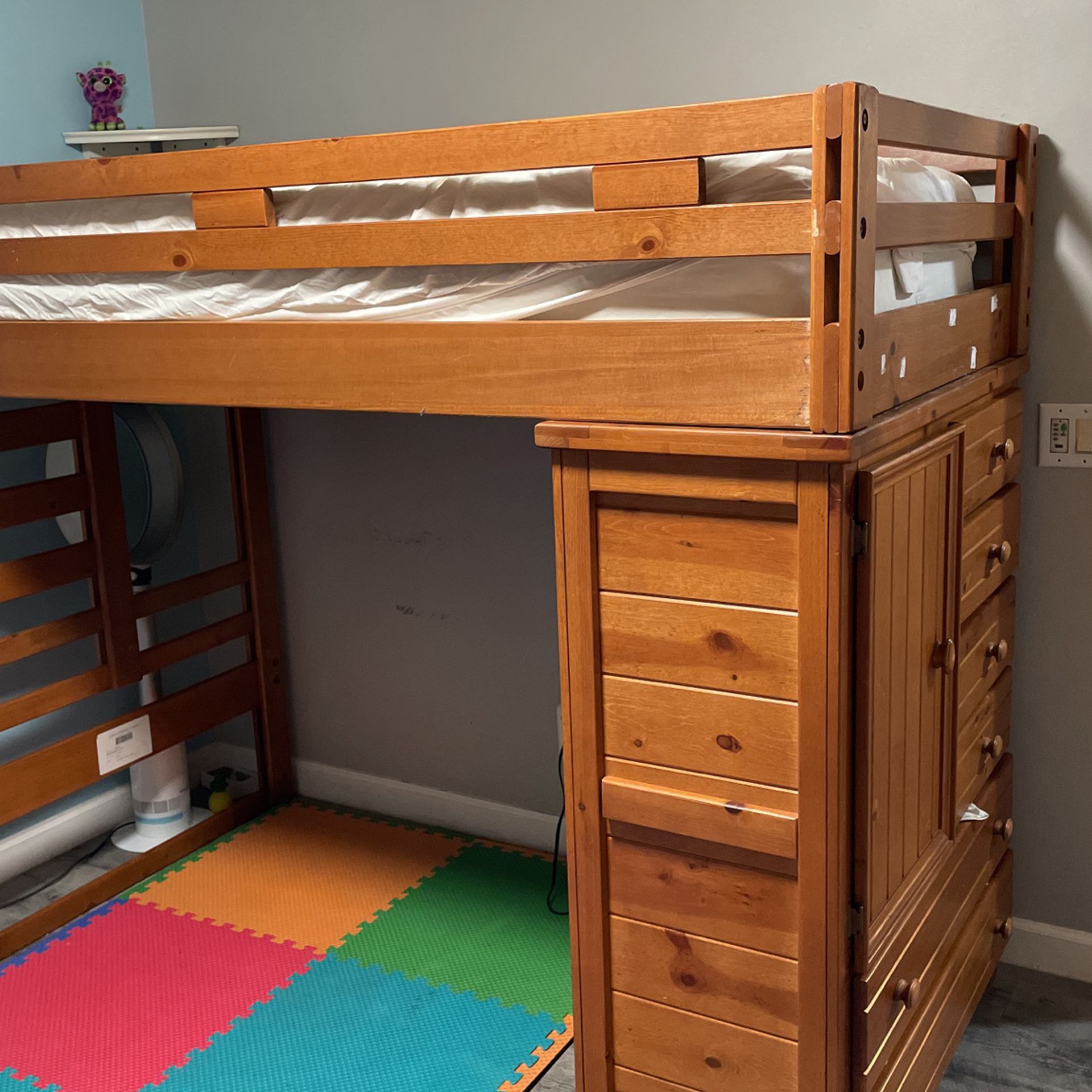 Loft Bunkbed Solid Wood With Drawers and shelves Twin Full