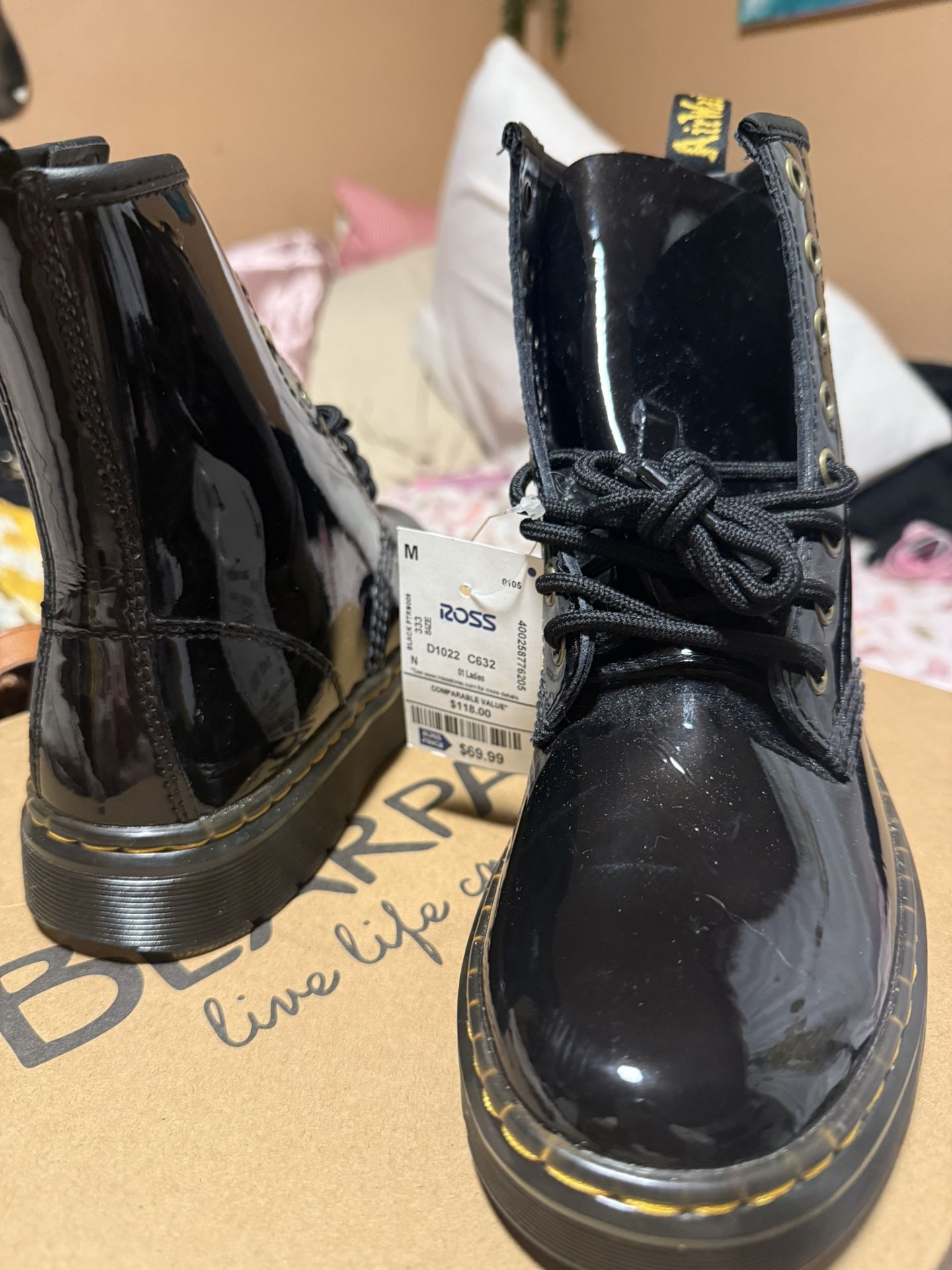 Doc Martens Shiny Boots