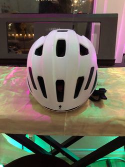 (#5) Medium Specialized cycling helmet