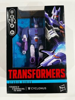 Transformers Studio Series Cyclonus