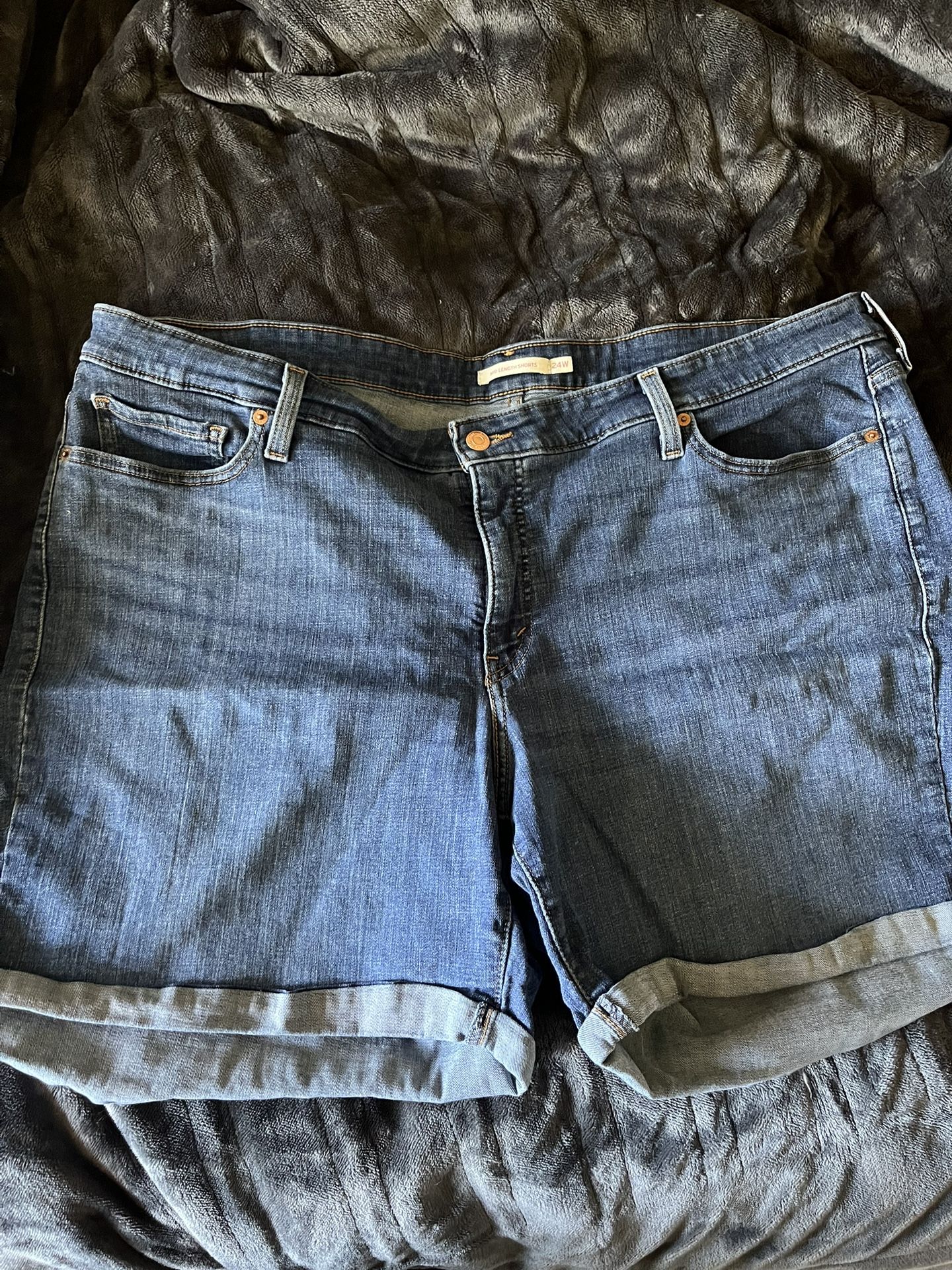 Levi’s Plus Size Denim Shorts