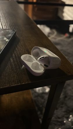 AirPod missing right headphone
