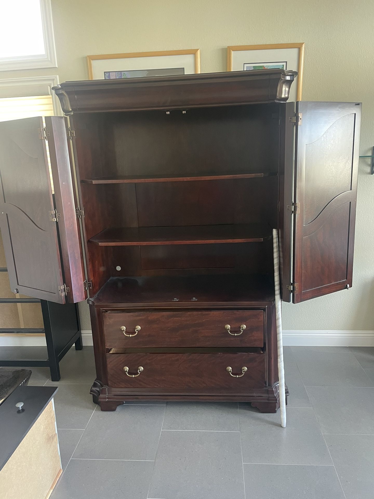 Armoire