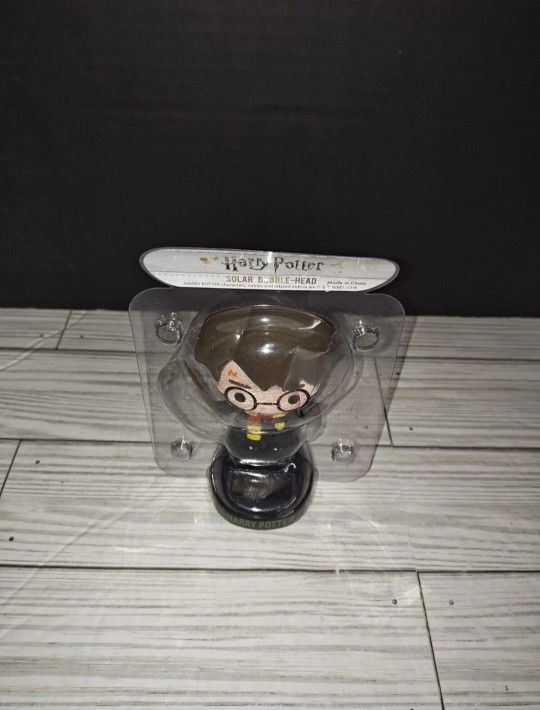 Harry Potter Solar Bobble Head Collectible Toy Figure New In The Package