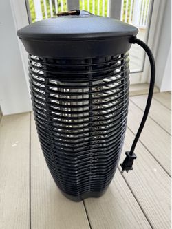 Stinger Bug zapper.  UV40