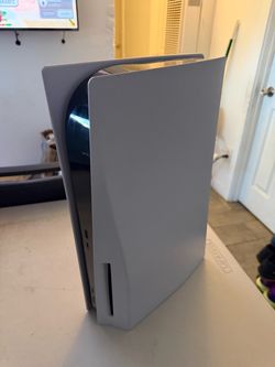 PS5 with disc