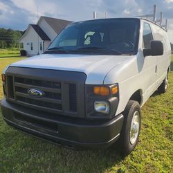 2012 Ford E250 Vans
