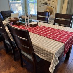 Ashley Solid Wood Dining Table With 4 Chairs