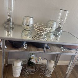 Mirrored Desk And Decorations 
