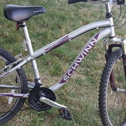 Schwinn Mt Bike Excellent Condition 