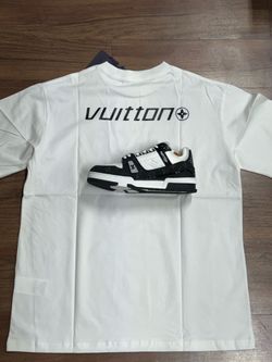 Sneaker and  shirt set