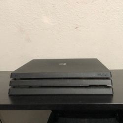 PS4 Pro 