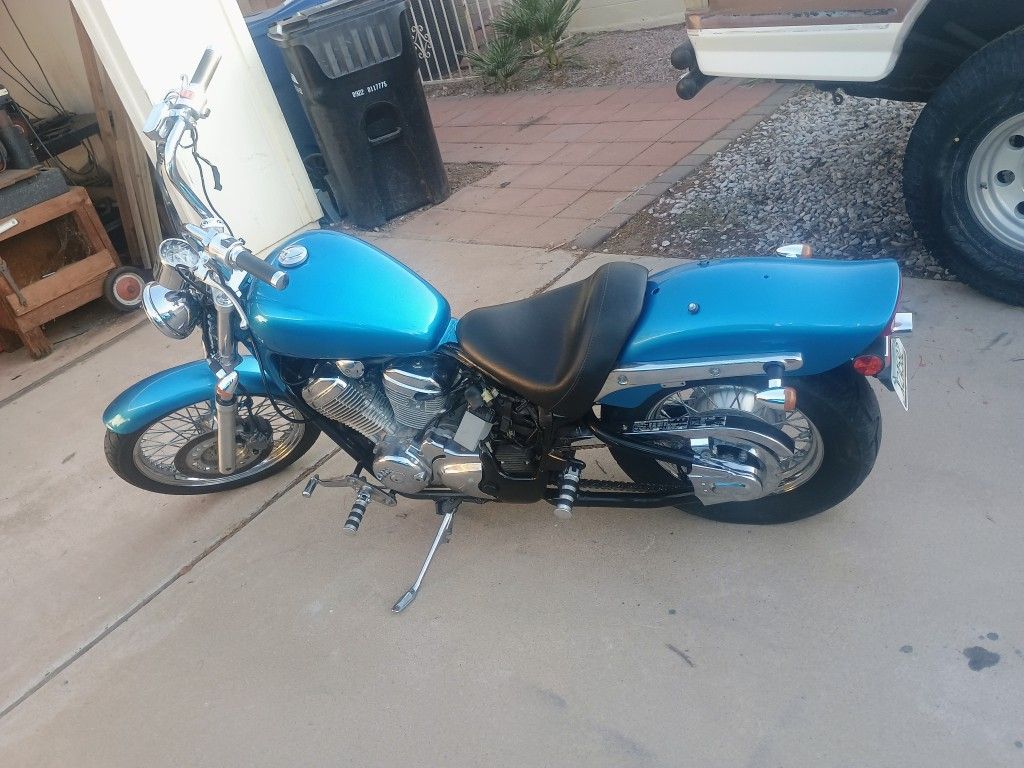 2006 Honda Shadow deluxe