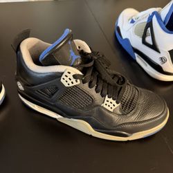 Air Jordan 4 Black Military Blue Size 11