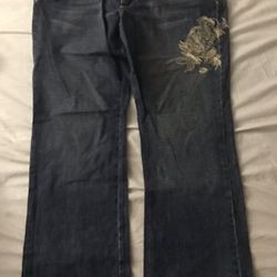 Women's Vintage Old Navy Boot Cut Jeans  with Floral Embroidery - Size 16 Reg