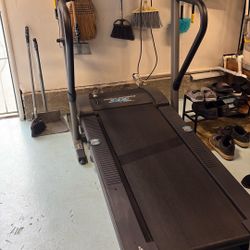 Treadmill 