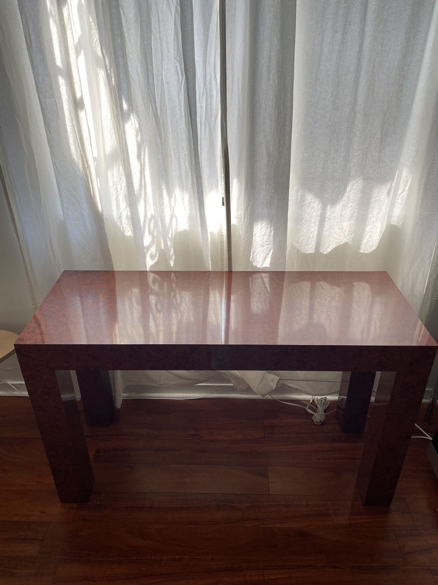 Beautiful Mid Century Modern Formica Table