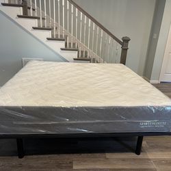 GhostBed Luxe King Mattress