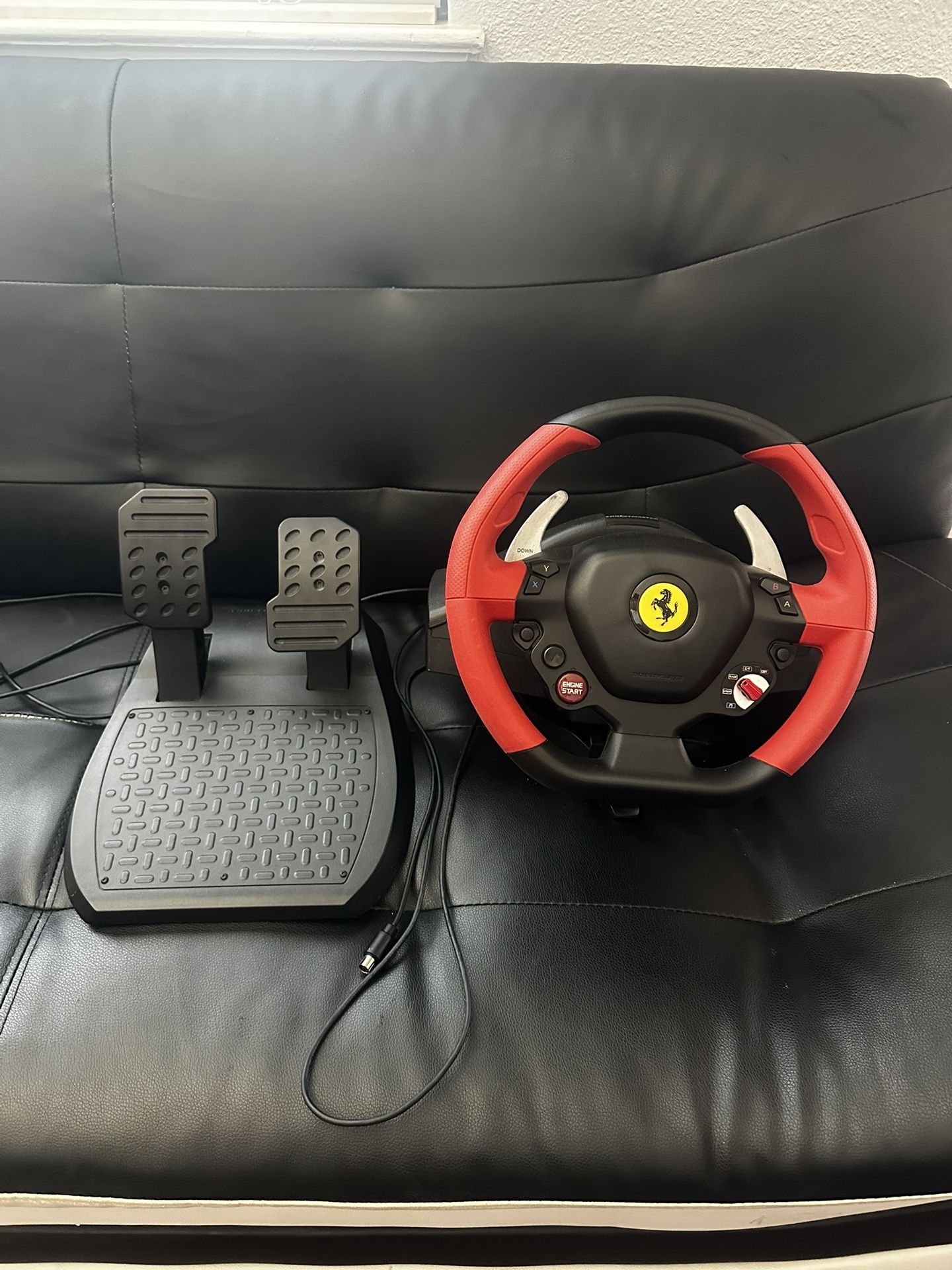 Ferrari Steering Wheel (Xbox Series X/S and One)