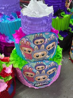 Labubu pastel piñata