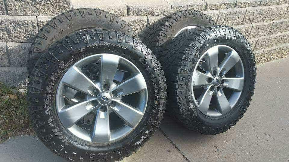 Wheels 20s with 33s tires 80% for ford 6 lugs f-150