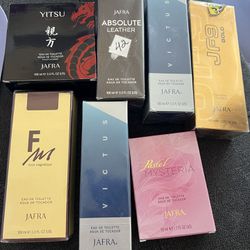 Makeup And Perfumes Jafra 