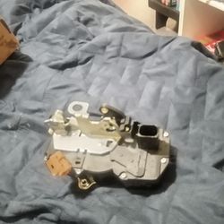 2008 Pontiac G6 Driver Side Rear Door Lock Actuator