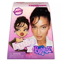 Mini Bratz x Kylie Jenner Series 1 Collectible Figures